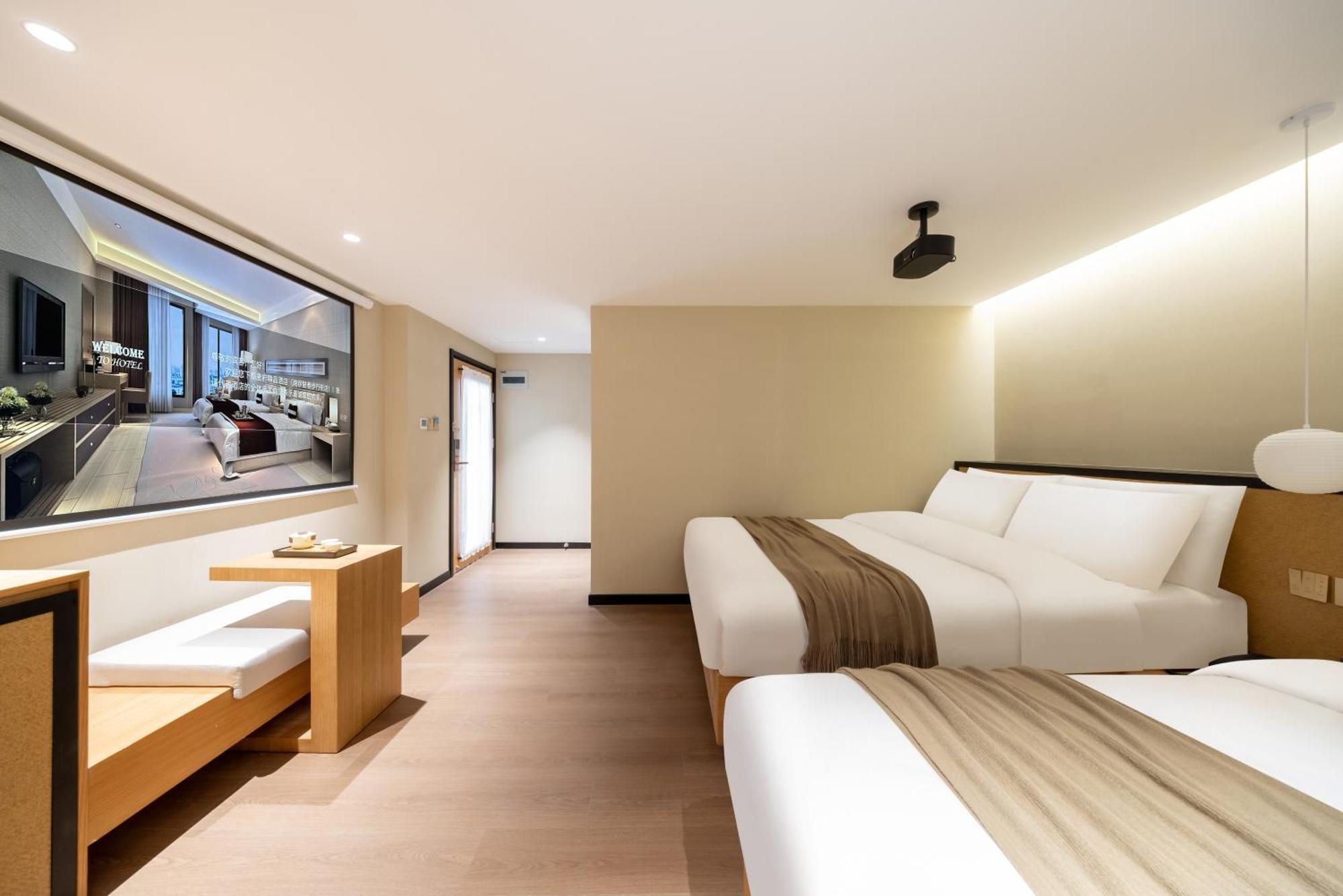 Beijing Tangfu Nanluoguxiang Wang Fu Jing Forbidden City Snack Street Hotel,1 Stop Walking To Airport Express,3 Stop To Tiananmen&Free Laundry Dry Service &Professional Free Tour Ticket Service With English Speaking Staff Exteriör bild