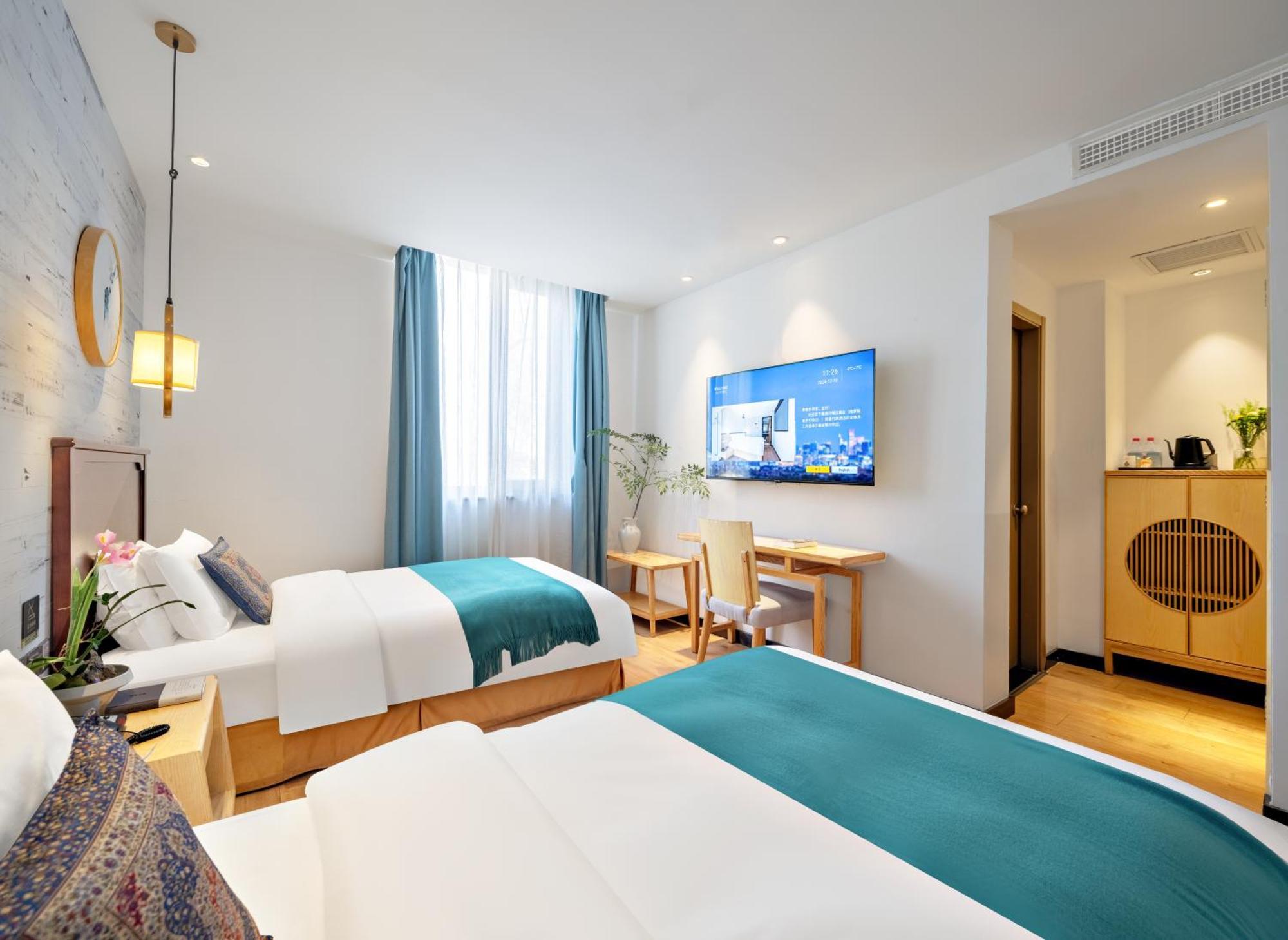Beijing Tangfu Nanluoguxiang Wang Fu Jing Forbidden City Snack Street Hotel,1 Stop Walking To Airport Express,3 Stop To Tiananmen&Free Laundry Dry Service &Professional Free Tour Ticket Service With English Speaking Staff Exteriör bild